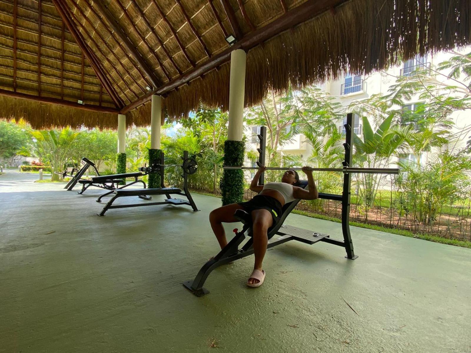Love Vacations Tulum Bagian luar foto