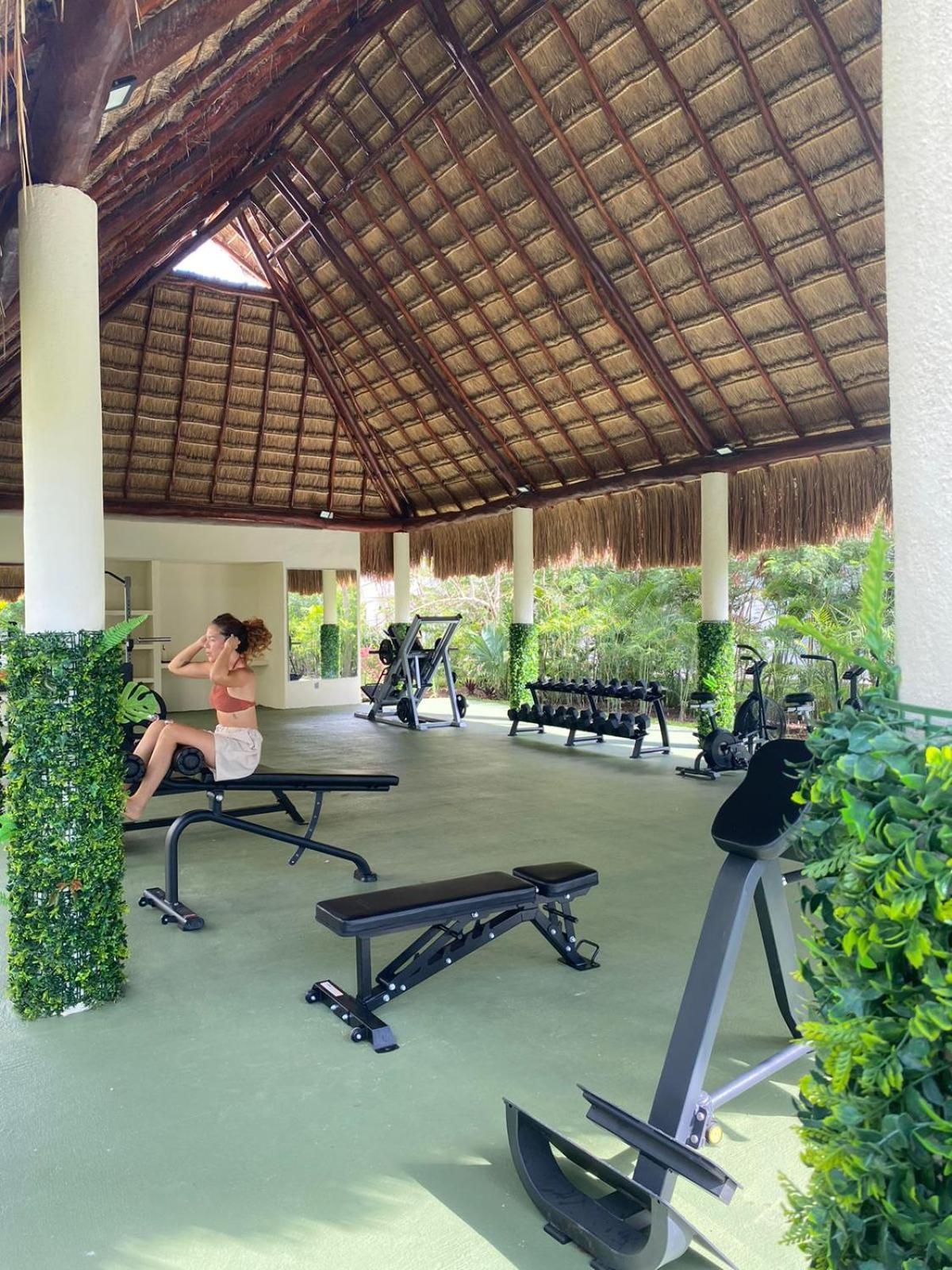 Love Vacations Tulum Bagian luar foto